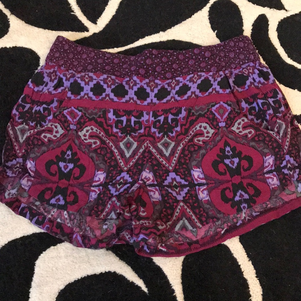 Express pink and purple pattern Shorts